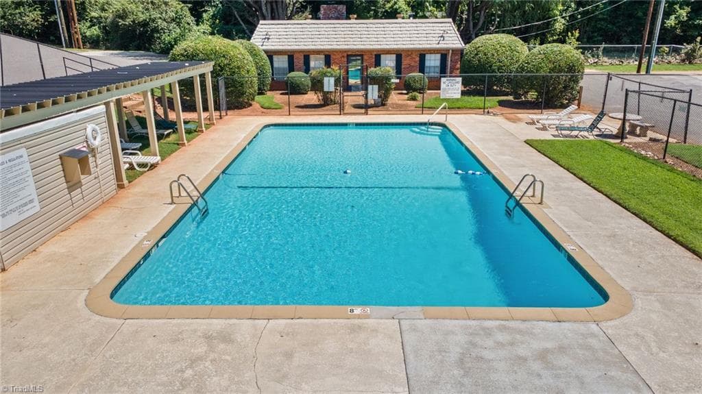 Stick/Site Built at 3822 Country Club Road # I, Winston-Salem NC 27104, Winston-Salem, photo 55 of 64