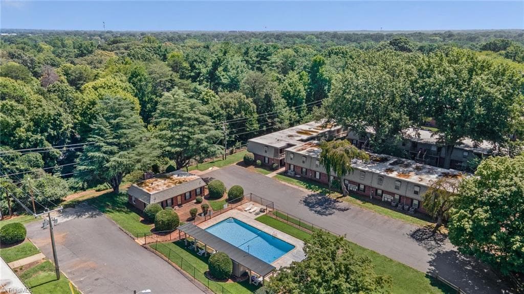 Stick/Site Built at 3822 Country Club Road # I, Winston-Salem NC 27104, Winston-Salem, photo 61 of 64