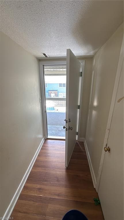 Stick/Site Built at 2922 Ramsgate Court, Winston-Salem NC 27106, Winston-Salem, photo 3 of 40