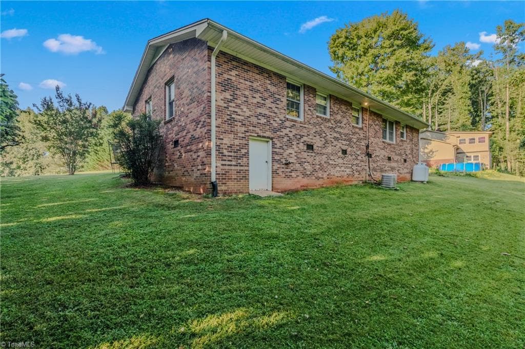 Stick/Site Built at 217 Quail Trail, Mount Airy NC 27030, photo 30 of 31