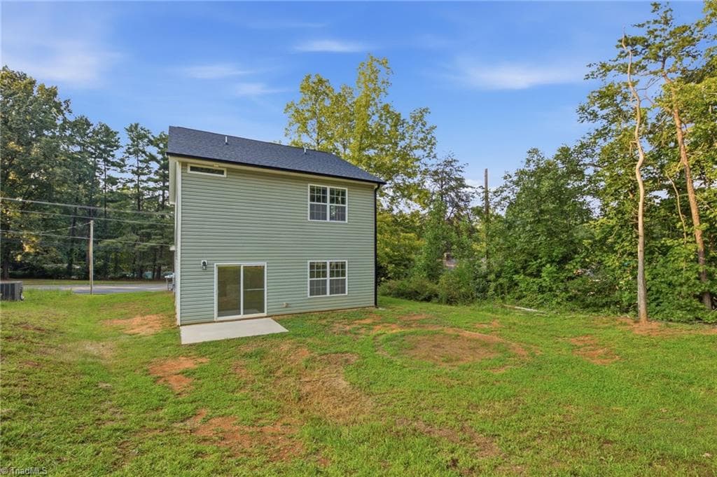 Stick/Site Built at 1914 Cedrow Drive, High Point NC 27260, photo 23 of 24