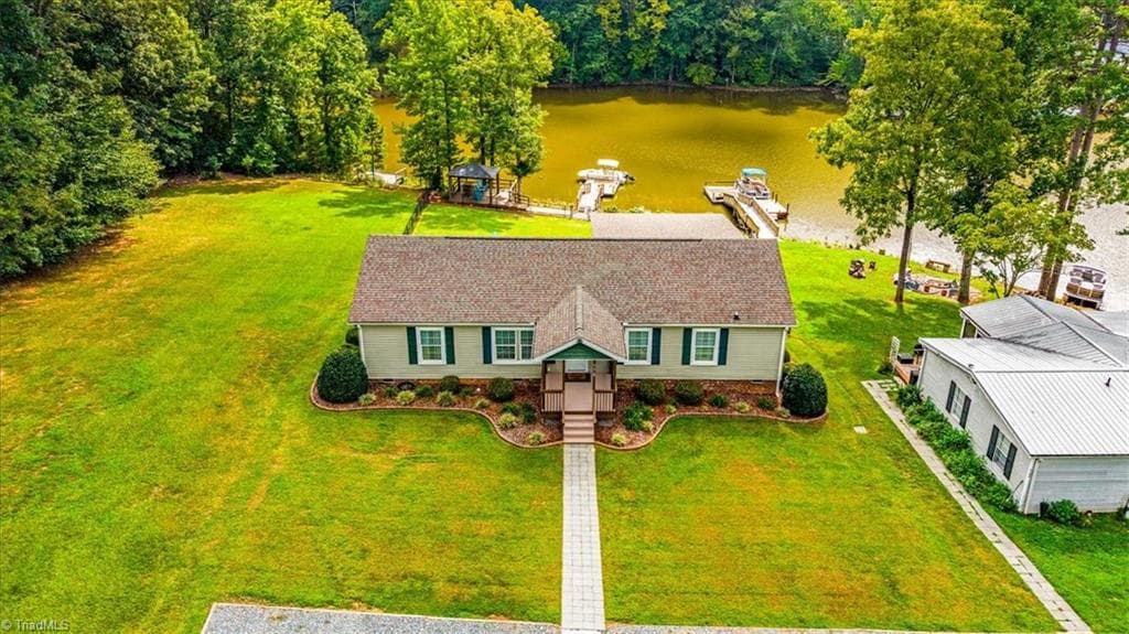 776 Lake Shore Avenue, Lexington NC 27292