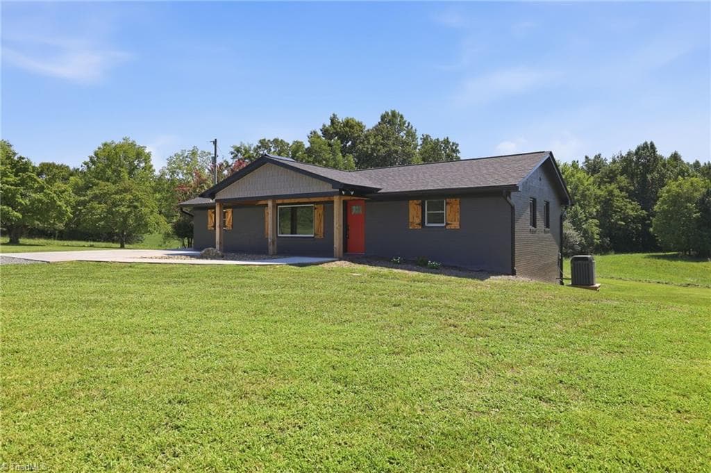 1195 Rogers Road, Mount Airy NC 27030