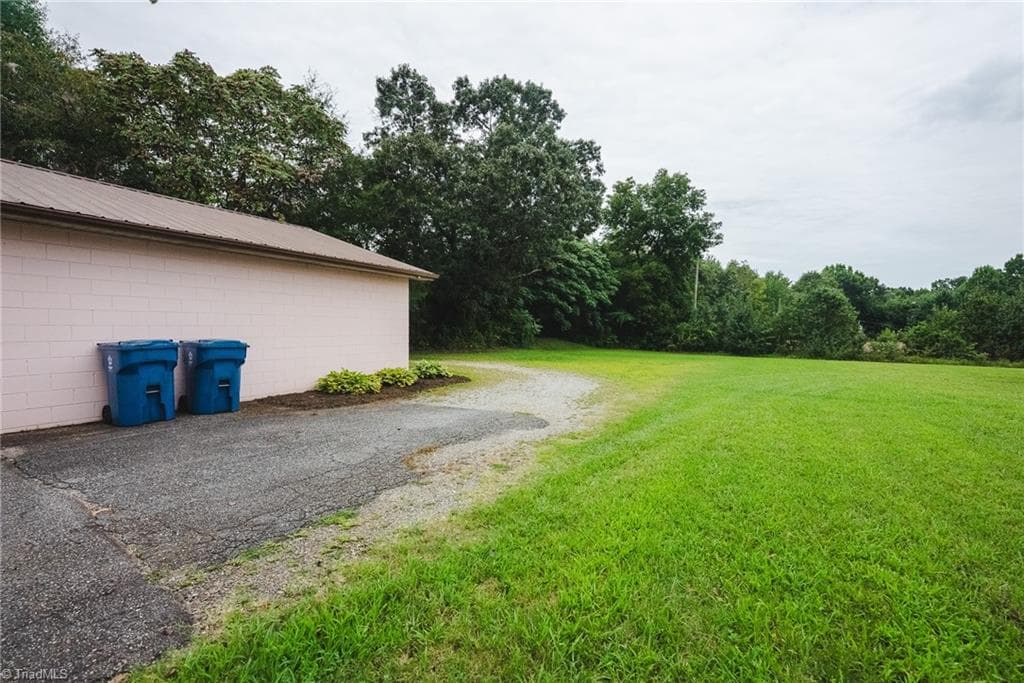 Retail at 224 School Drive, Taylorsville NC 28681, Taylorsville, photo 45 of 47