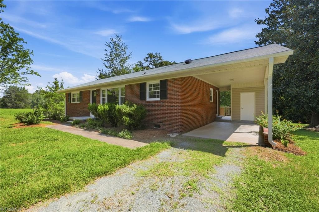 Stick/Site Built at 231 Dodson Road, Mebane NC 27302, Mebane, photo 3 of 32