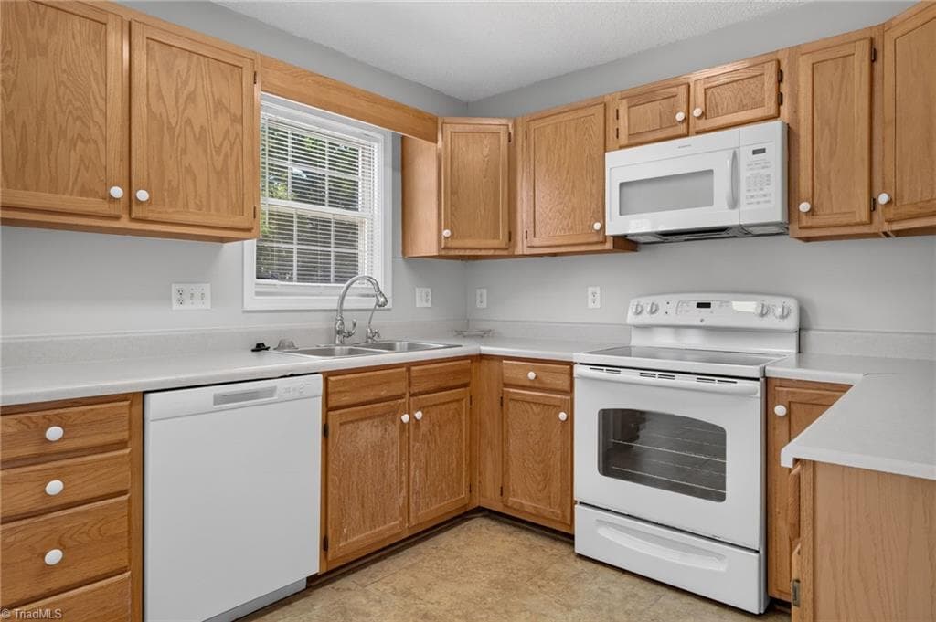Stick/Site Built at 2610 Eldermont Street, Burlington NC 27215, Burlington, photo 15 of 31