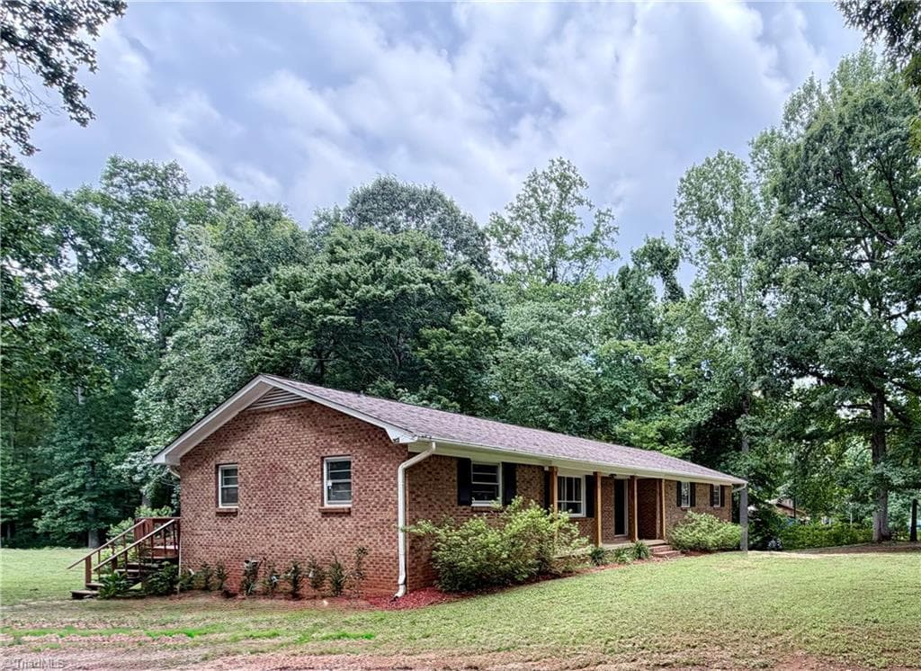Stick/Site Built at 11564 NC Highway 150, Linwood NC 27299, Linwood, photo 3 of 23