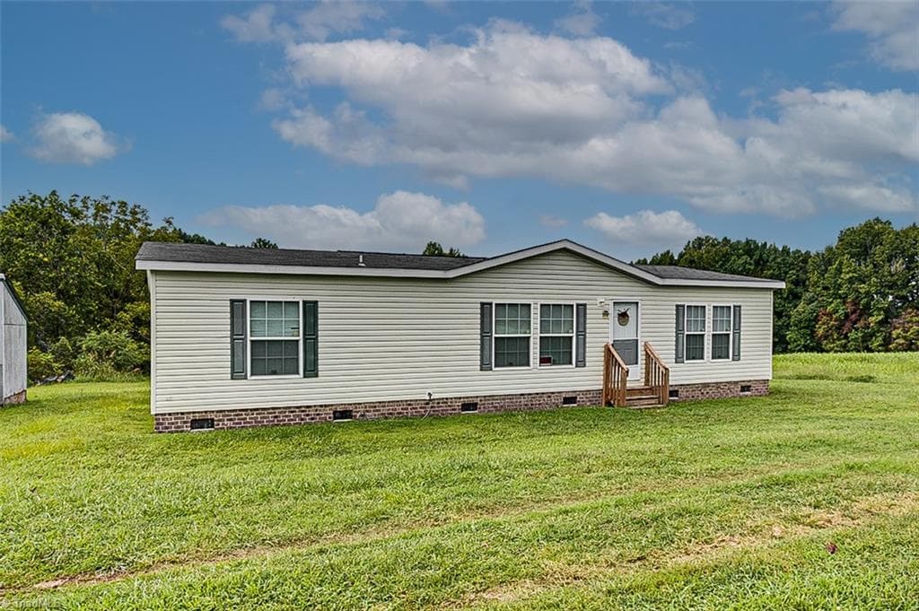 Manufactured Home at 2118 and 2146 Warren Drive, Staley NC 27355, photo 26 of 35