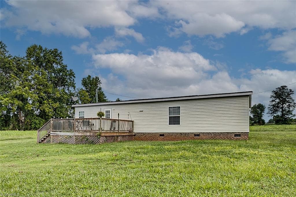 Manufactured Home at 2118 and 2146 Warren Drive, Staley NC 27355, photo 28 of 35