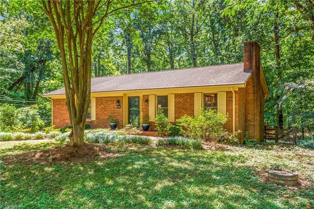 5532 Alma Drive, Winston-Salem NC 27105
