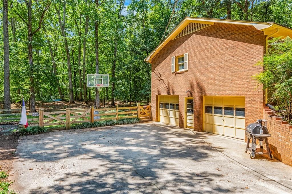 Stick/Site Built at 5532 Alma Drive, Winston-Salem NC 27105, Winston-Salem, photo 24 of 27
