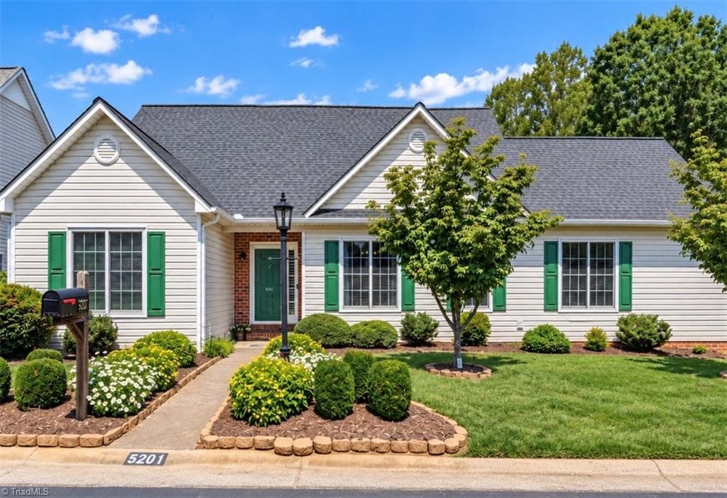 5201 Old Plantation Circle, Winston-Salem NC 27104