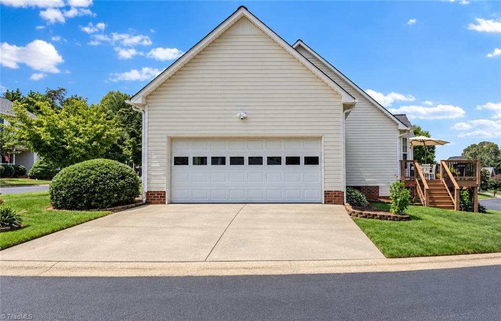 Stick/Site Built at 5201 Old Plantation Circle, Winston-Salem NC 27104, photo 28 of 30