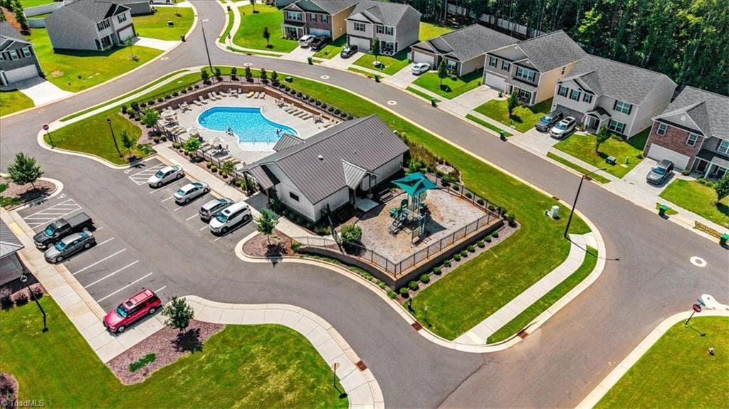 Stick/Site Built at 2829 Egert Drive, Haw River NC 27258, Haw River, photo 35 of 38