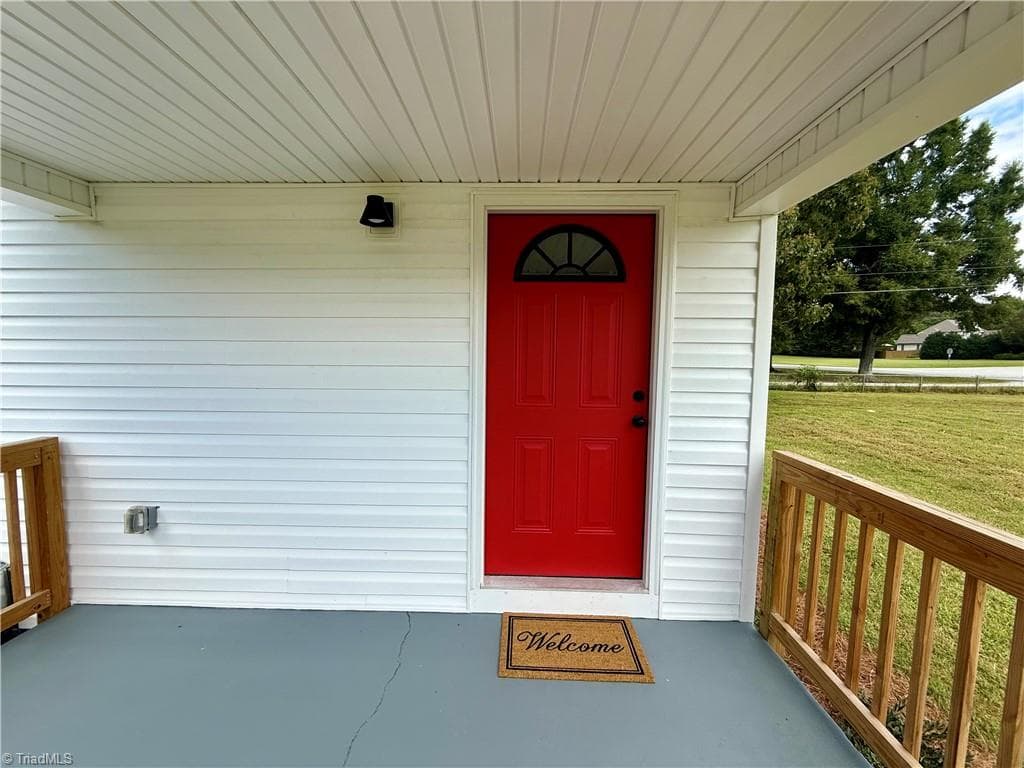 Stick/Site Built at 6129 Ridge Road, Lexington NC 27295, Lexington, photo 7 of 38