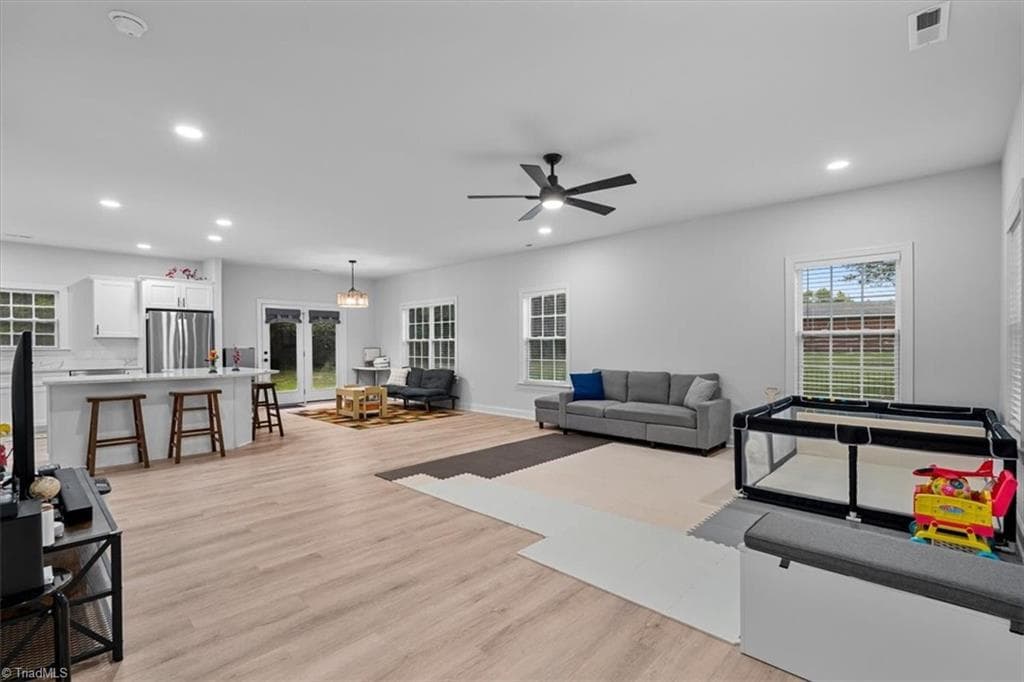 Stick/Site Built at 5305 Ridgefall Road, Greensboro NC 27410, photo 5 of 48