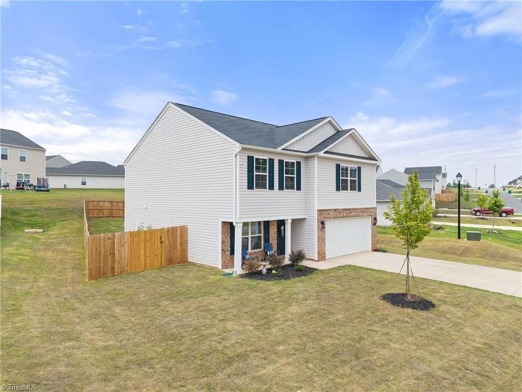 Stick/Site Built at 162 East Farm Loop, Stokesdale NC 27537, photo 2 of 36