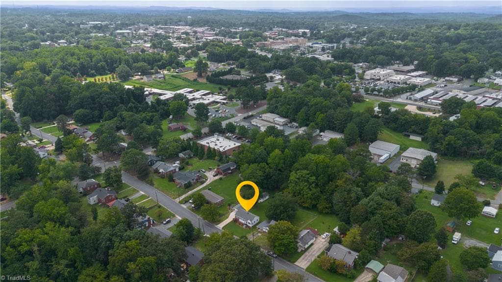 Stick/Site Built at 625 N Elm Street, Asheboro NC 27203, photo 35 of 39