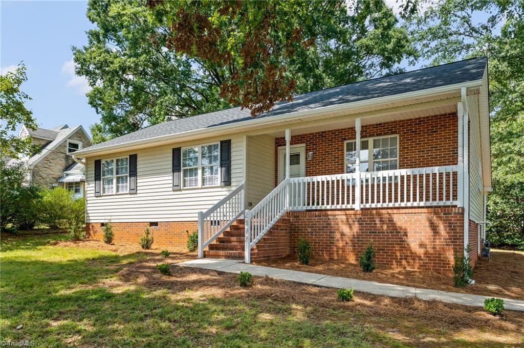 2497 E Sprague Street, Winston-Salem NC 27107
