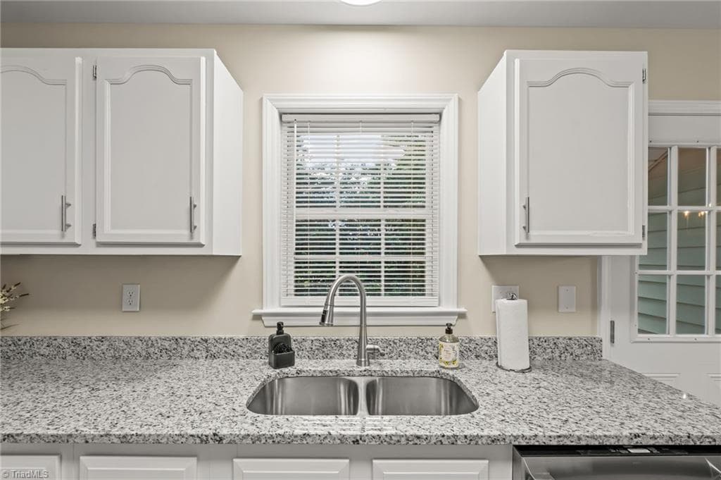 Stick/Site Built at 2497 E Sprague Street, Winston-Salem NC 27107, Winston-Salem, photo 9 of 34