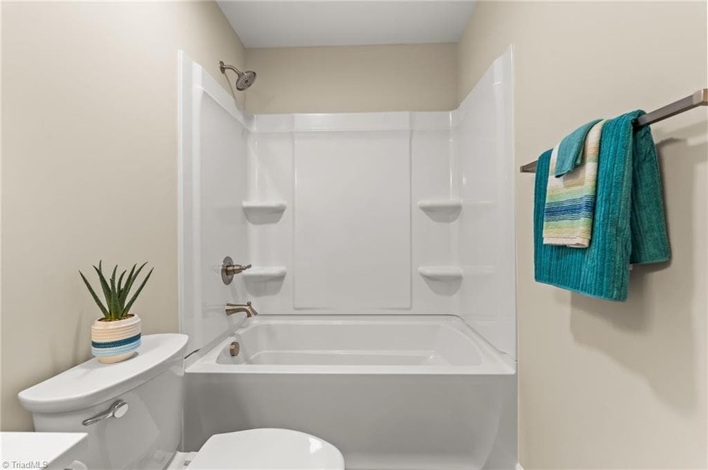 Stick/Site Built at 2497 E Sprague Street, Winston-Salem NC 27107, Winston-Salem, photo 24 of 34
