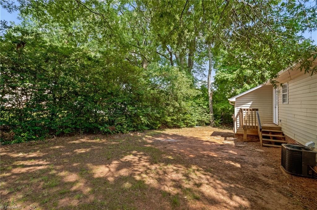 Stick/Site Built at 2497 E Sprague Street, Winston-Salem NC 27107, Winston-Salem, photo 30 of 34