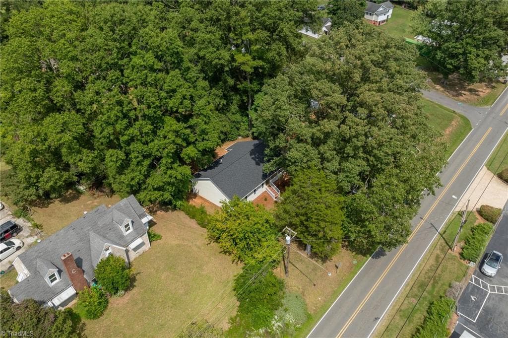 Stick/Site Built at 2497 E Sprague Street, Winston-Salem NC 27107, Winston-Salem, photo 33 of 34