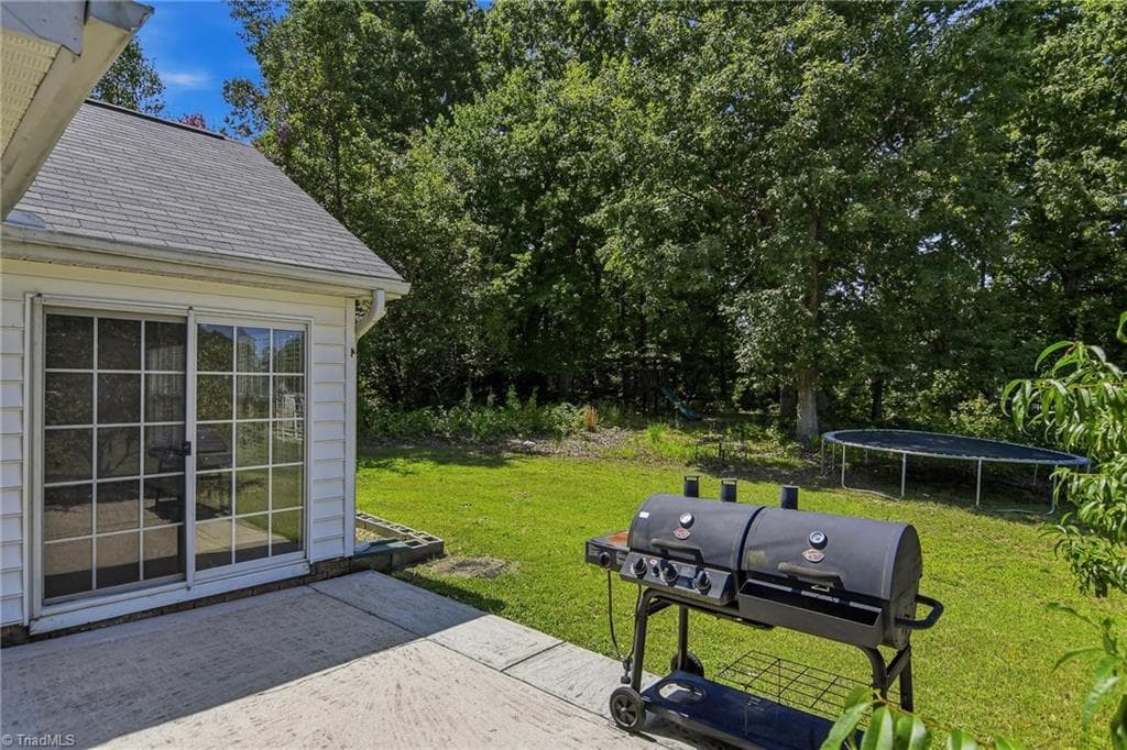 Stick/Site Built at 3338 Timberwolf Avenue, High Point NC 27265, photo 26 of 30