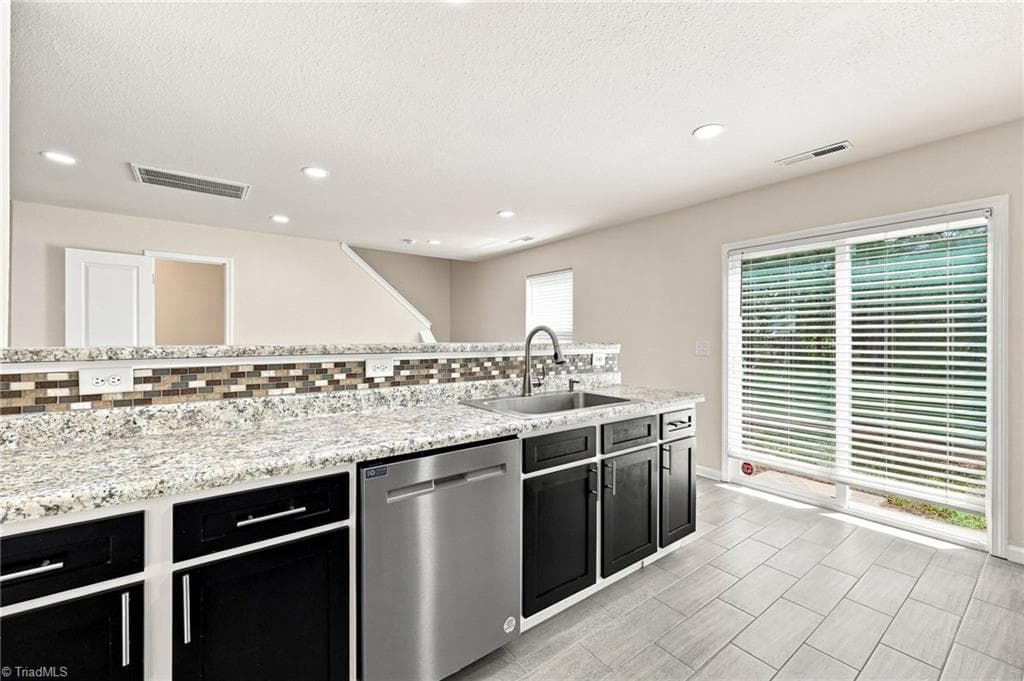 Stick/Site Built at 4259 Piedmont Farms Way, Winston-Salem NC 27107, Winston-Salem, photo 17 of 47