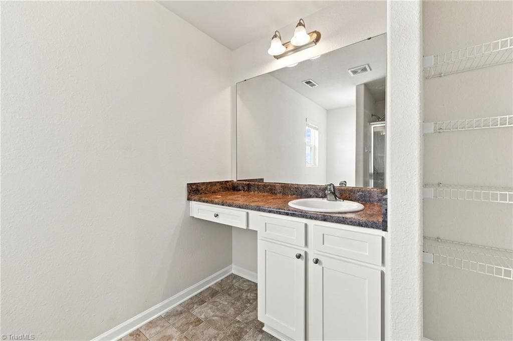 Stick/Site Built at 4259 Piedmont Farms Way, Winston-Salem NC 27107, Winston-Salem, photo 24 of 47