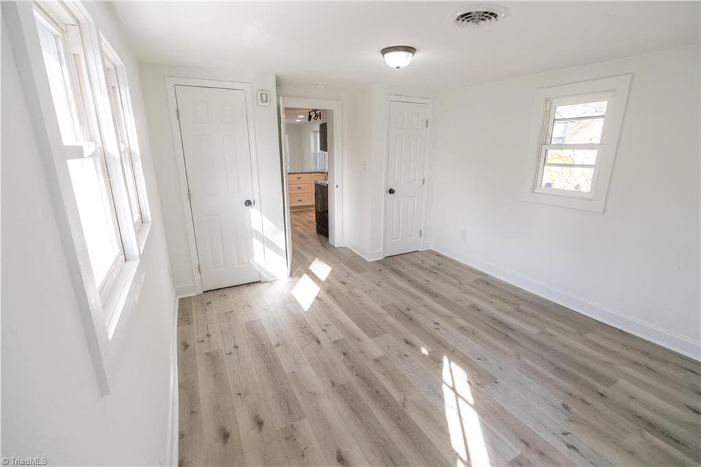 Stick/Site Built at 1013 Willow Road, Greensboro NC 27401, photo 12 of 24