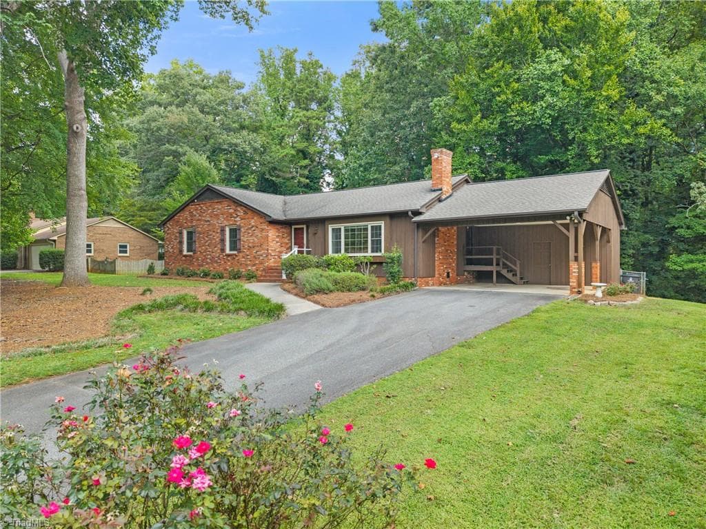 4399 Bridalcreek W, Winston-Salem NC 27106