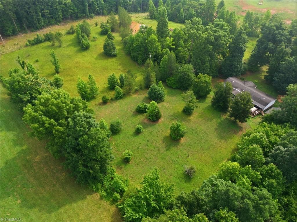 Remarks at 23146 Nc Highway 109, Denton NC 27239, photo 8 of 18