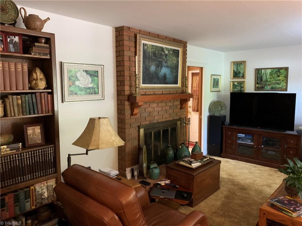 Stick/Site Built at 2315 Frederick Drive, Winston-Salem NC 27103, Winston-Salem, photo 7 of 12
