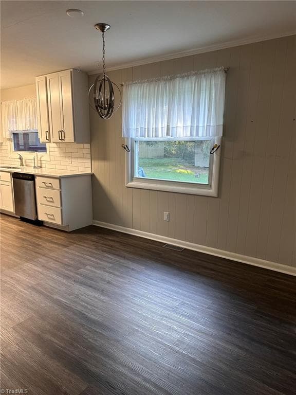 Stick/Site Built at 111 Bell Drive, Thomasville NC 27360, photo 5 of 27