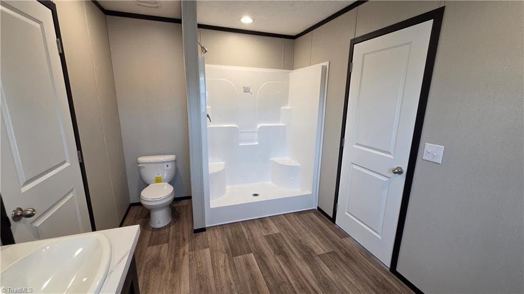 Manufactured Home at 2666 W Simpson Road, Burlington NC 27217, Burlington, photo 20 of 27