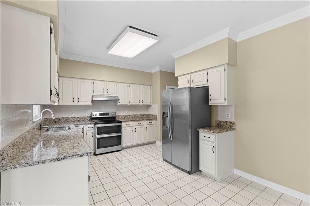Stick/Site Built at 6917 August Drive, Clemmons NC 27012, photo 16 of 48
