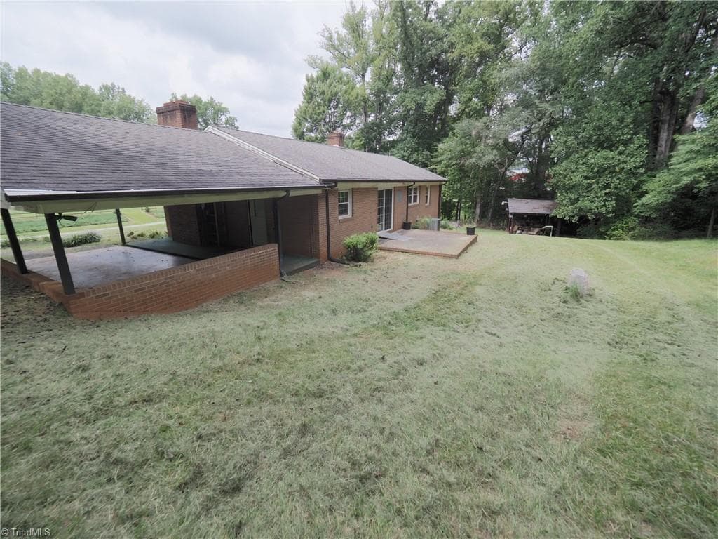 Stick/Site Built at 1955 Siloam Road, Mount Airy NC 27030, Mount Airy, photo 13 of 54