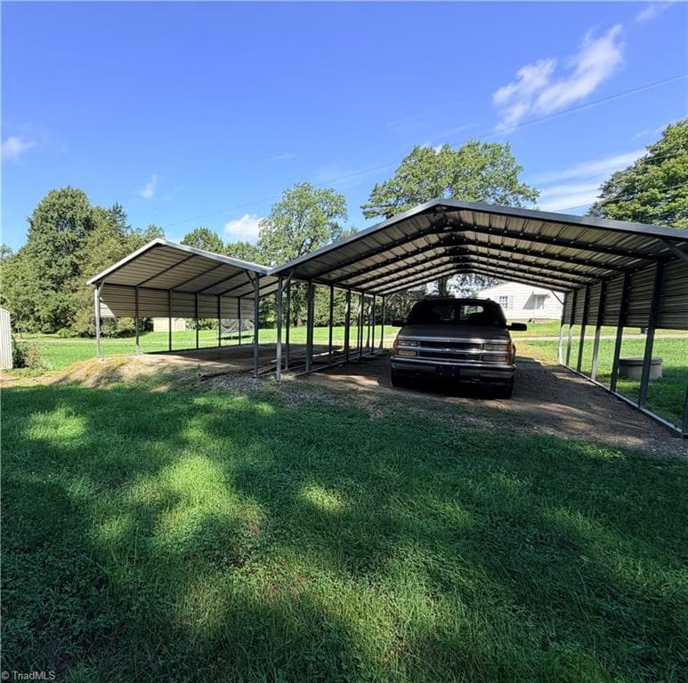 Double covered space parking - 4608 High Point Road, Kernersville NC 27284, Kernersville