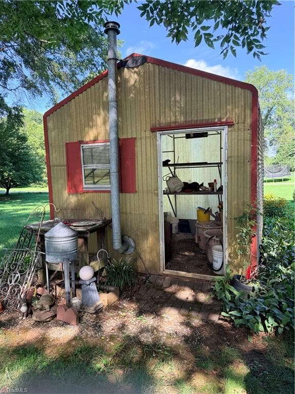 Outdoor building - 4608 High Point Road, Kernersville NC 27284, Kernersville