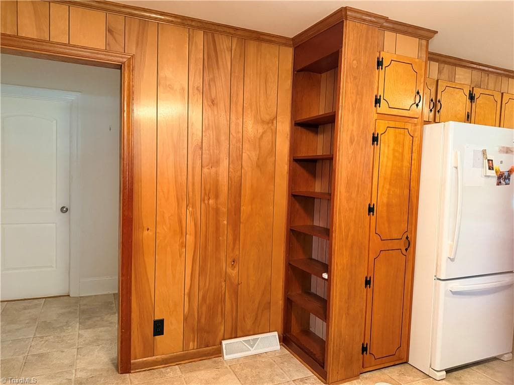 Additional storage in Kitchen - 4608 High Point Road, Kernersville NC 27284, Kernersville