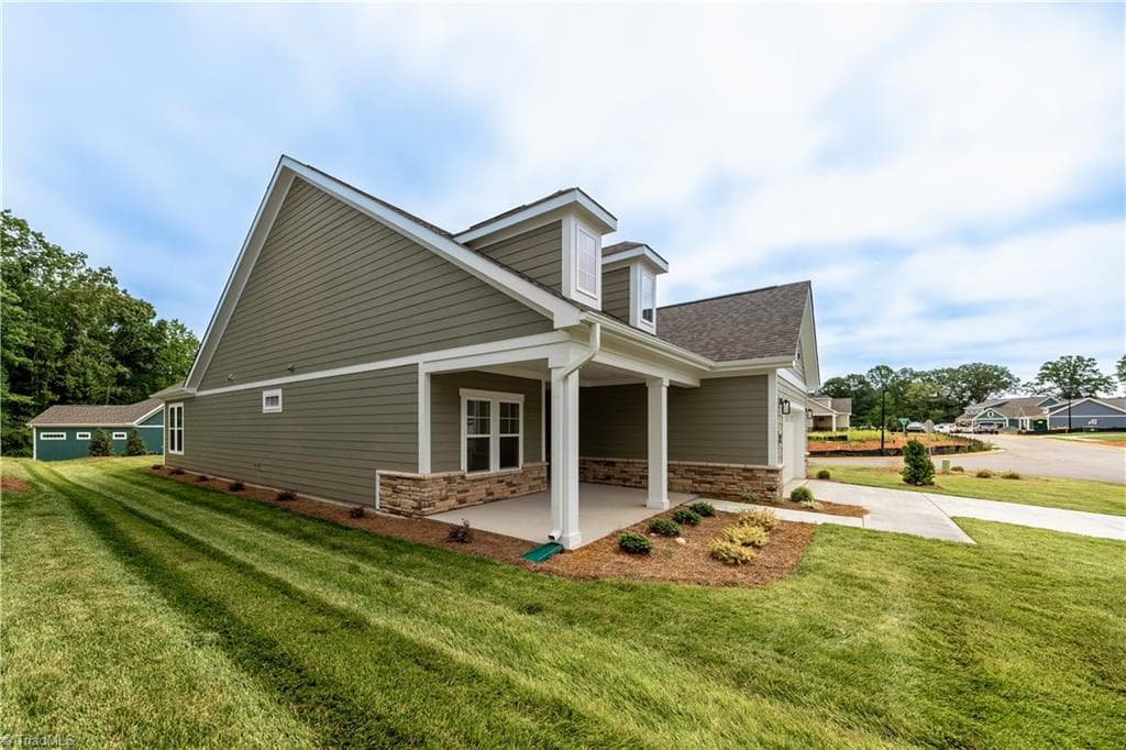 Stick/Site Built at 2423 Augusta Drive, Asheboro NC 27205, Asheboro, photo 11 of 100