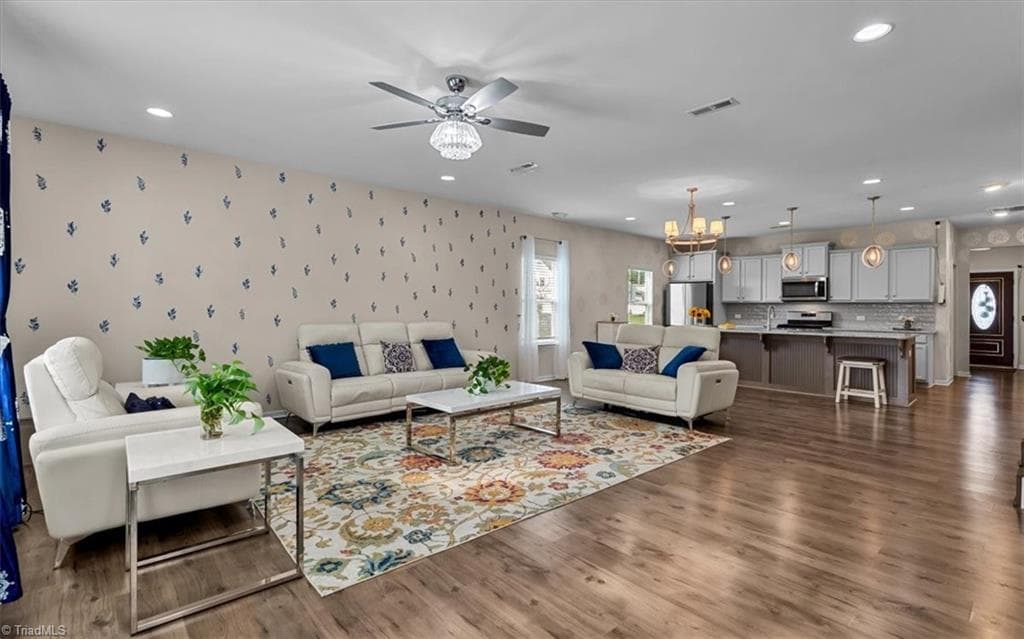 Stick/Site Built at 2530 William Joseph Lane, High Point NC 27265, photo 13 of 26