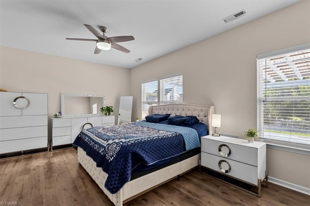 Stick/Site Built at 2530 William Joseph Lane, High Point NC 27265, photo 14 of 26