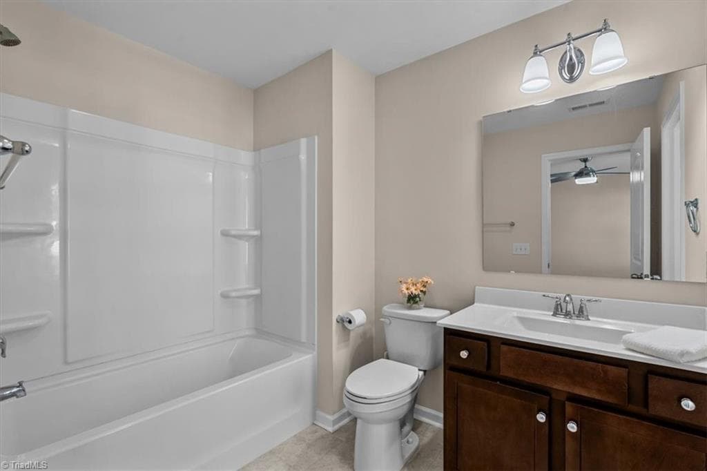 Stick/Site Built at 2530 William Joseph Lane, High Point NC 27265, photo 19 of 26