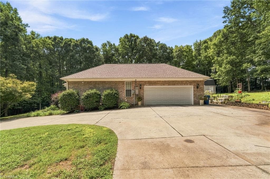 Stick/Site Built at 5823 Big Oak Way, Randleman NC 27317, photo 40 of 47