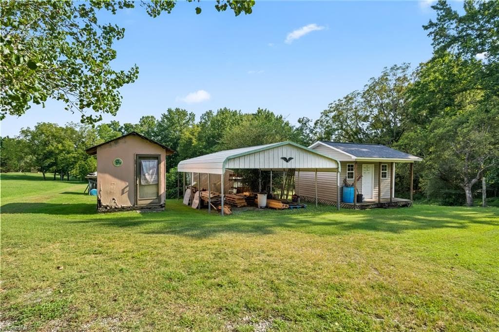 Stick/Site Built at 2294 N Old Greensboro Road, High Point NC 27265, photo 28 of 44