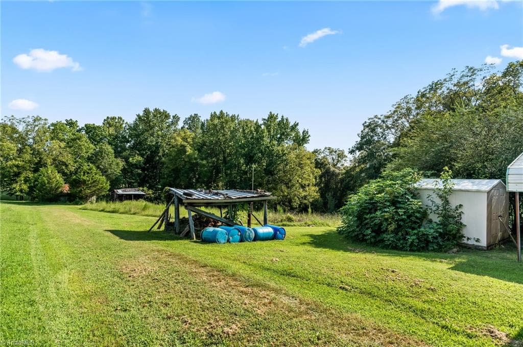 Stick/Site Built at 2294 N Old Greensboro Road, High Point NC 27265, photo 34 of 44