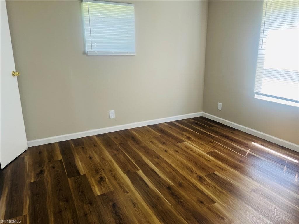 Manufactured Home at 134 Stout Lane, Pilot Mountain NC 27041, photo 17 of 19