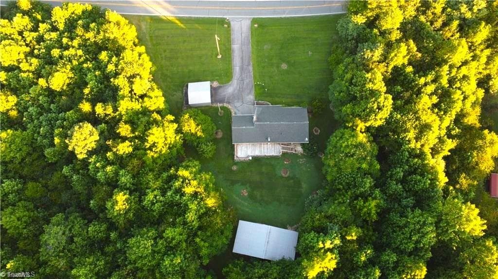 Stick/Site Built at 10033 NC Highway 89 W, Westfield NC 27053, photo 37 of 39